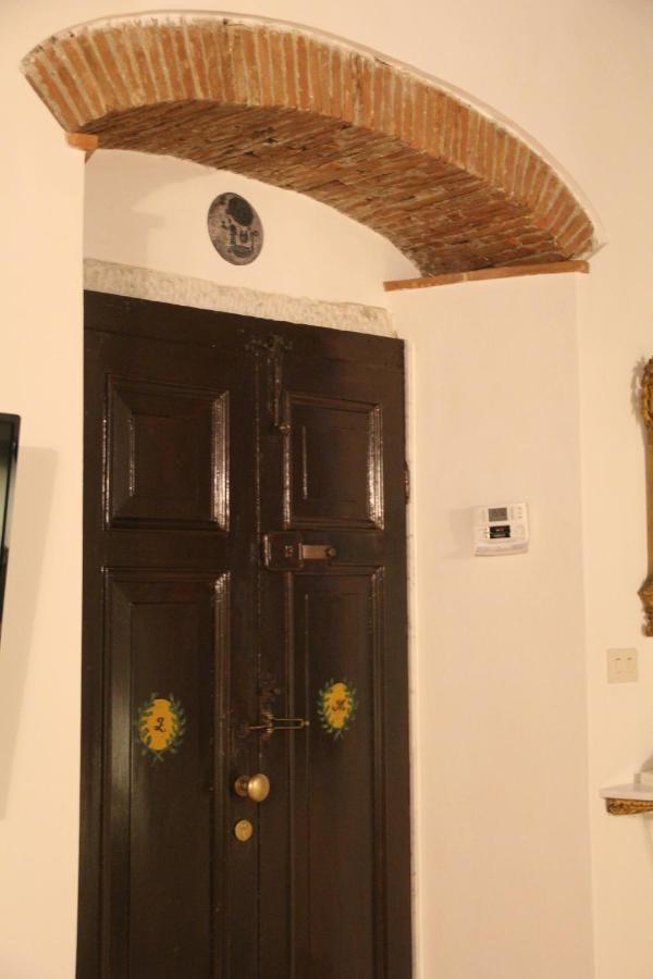 La Porta Sui Monti Di Luna 카라라 외부 사진